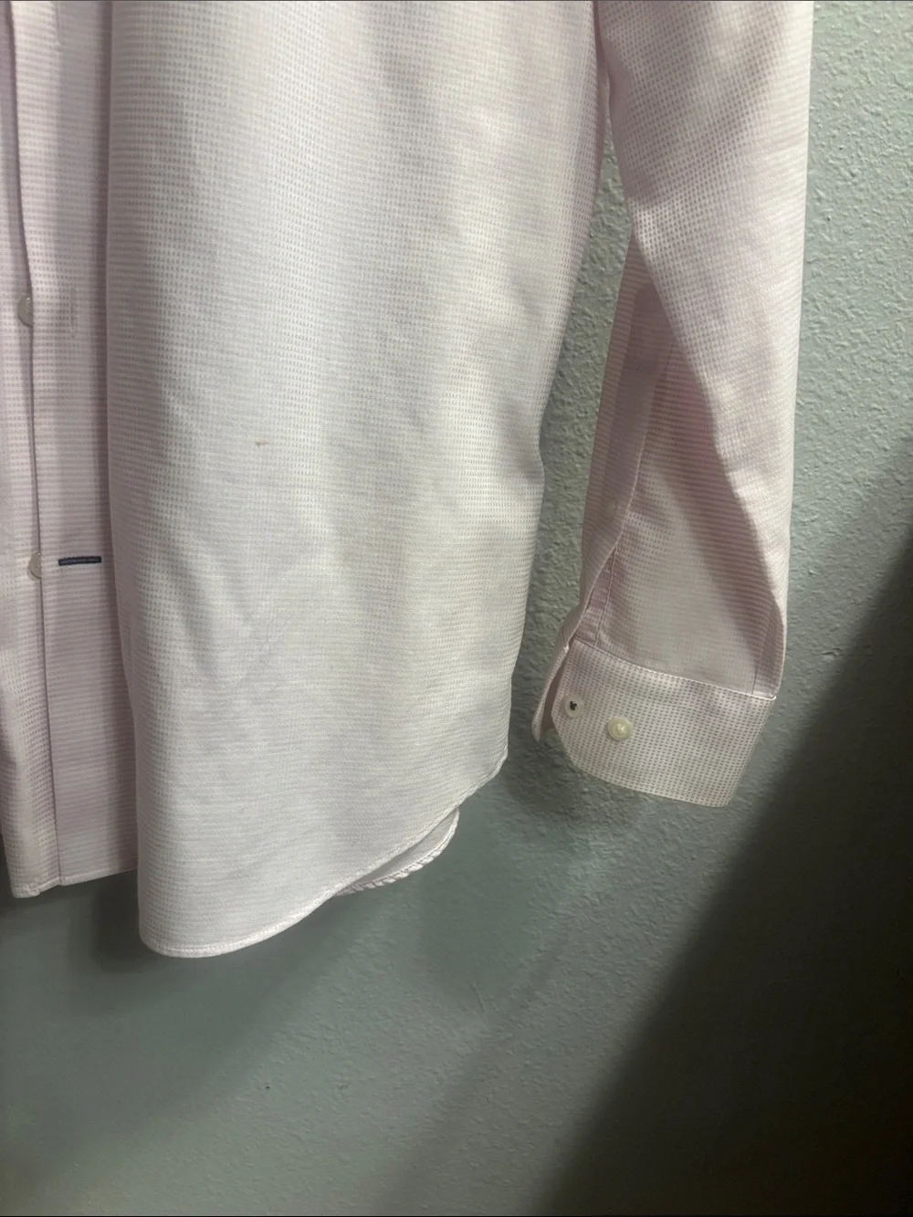 Banana Republic Light Pink Men's Dress Shirt - Classic Point Collar